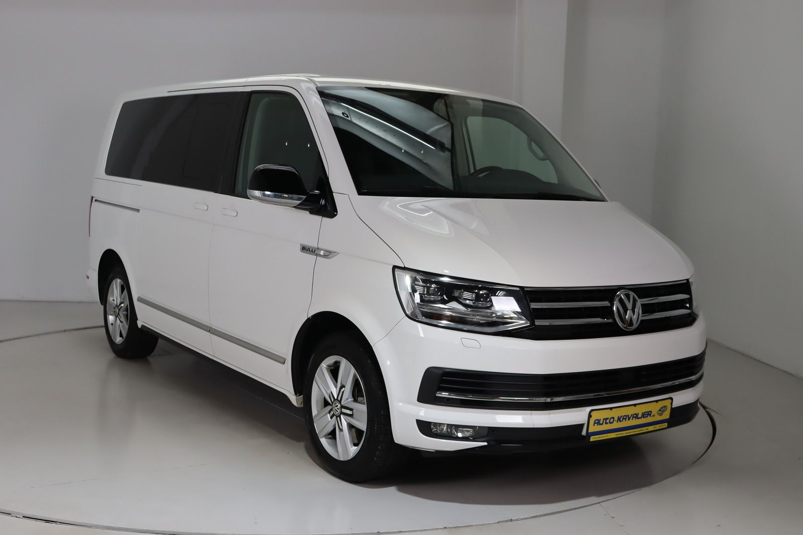 Fahrzeugabbildung Volkswagen T6 2.0 TDI Multivan Highl. * ACC 2xSchiebet LED
