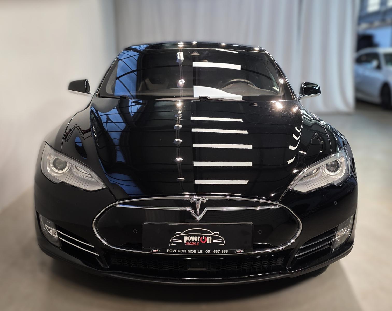 TESLA MODEL S P85D PERFORMANCE 700CH - SUPERCHARGE GRATUITE - HAYON ÉLECTRIQUE - TOIT PANORAMIQUE - SOH 90%