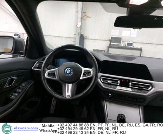 BMW 320 - 4