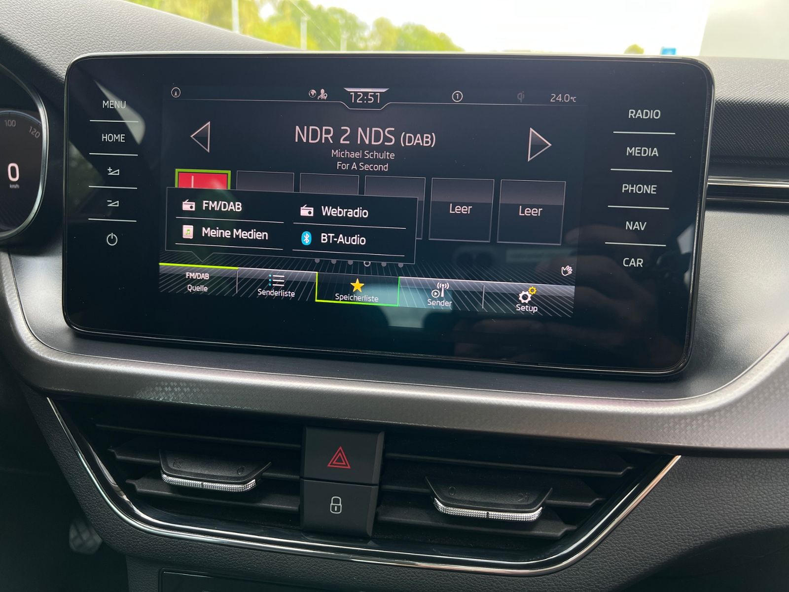 Fahrzeugabbildung SKODA Scala Ambition Clever 1.0 TSI *AHK, LED, Smart L