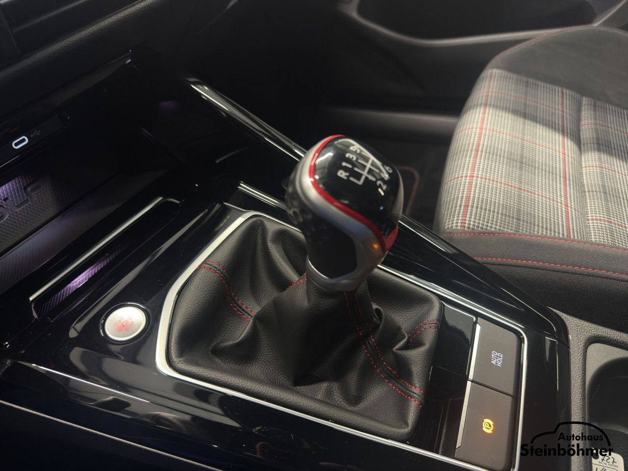 Volkswagen Golf - Bild 17