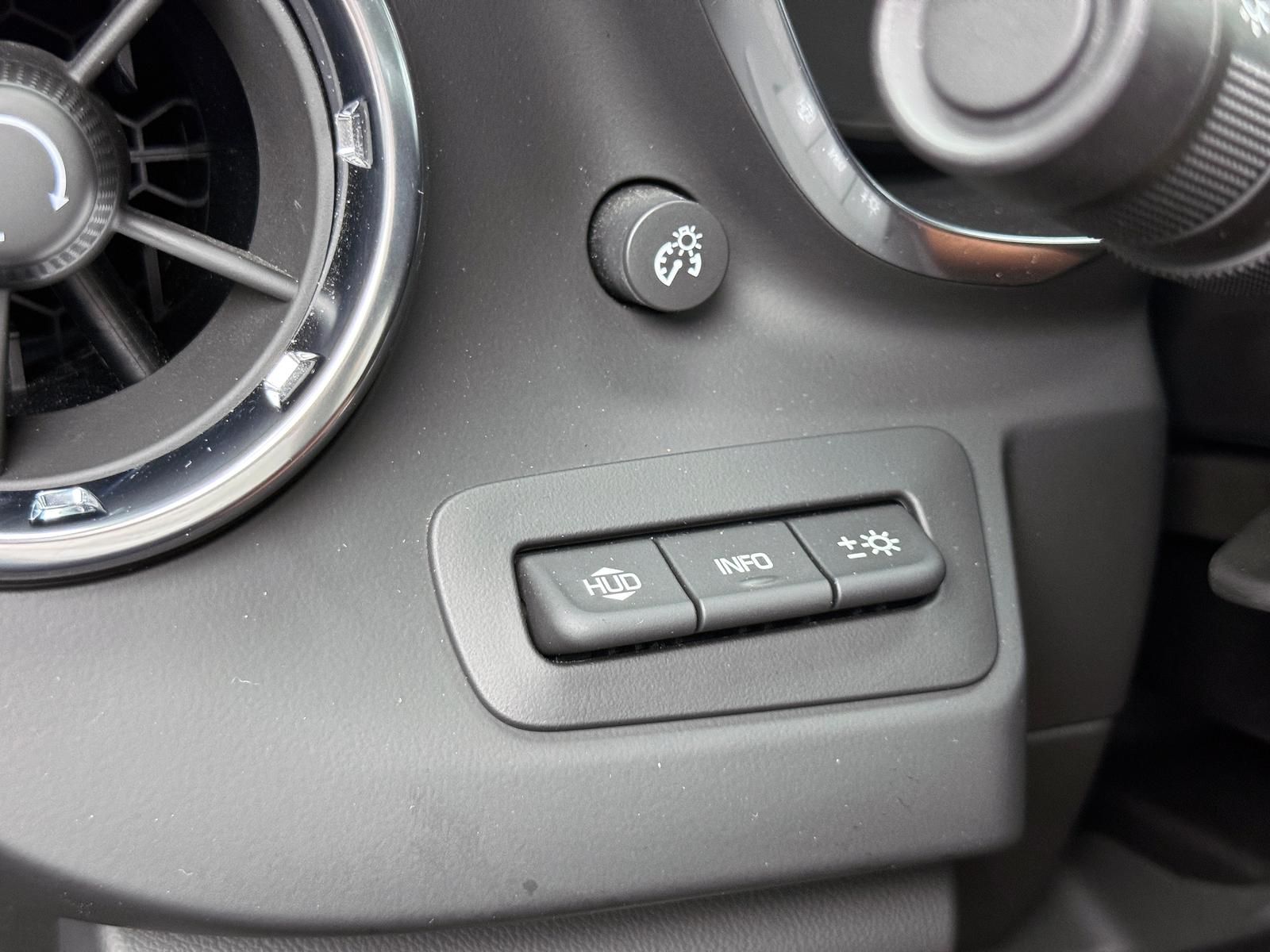 Fahrzeugabbildung Chevrolet 6.2 V8 COUPE*DEUTSCH*KLAPPE*MAGNETIC*BOSE*PANO