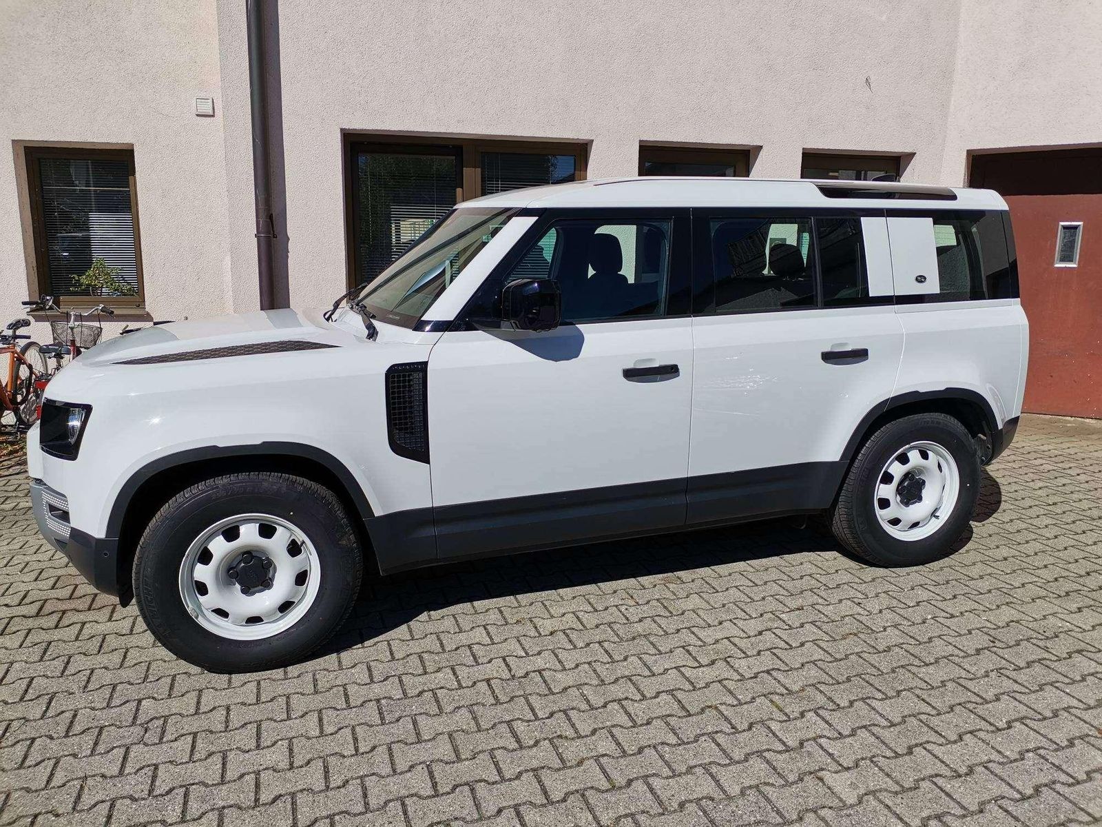 Land Rover Defender Defender Diesel 5-Türer 110 D200 S foto 2
