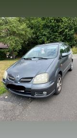 Nissan Fahrzeug zum Ausschlachten - Nissan Almera Tino Gebrauchtwagen