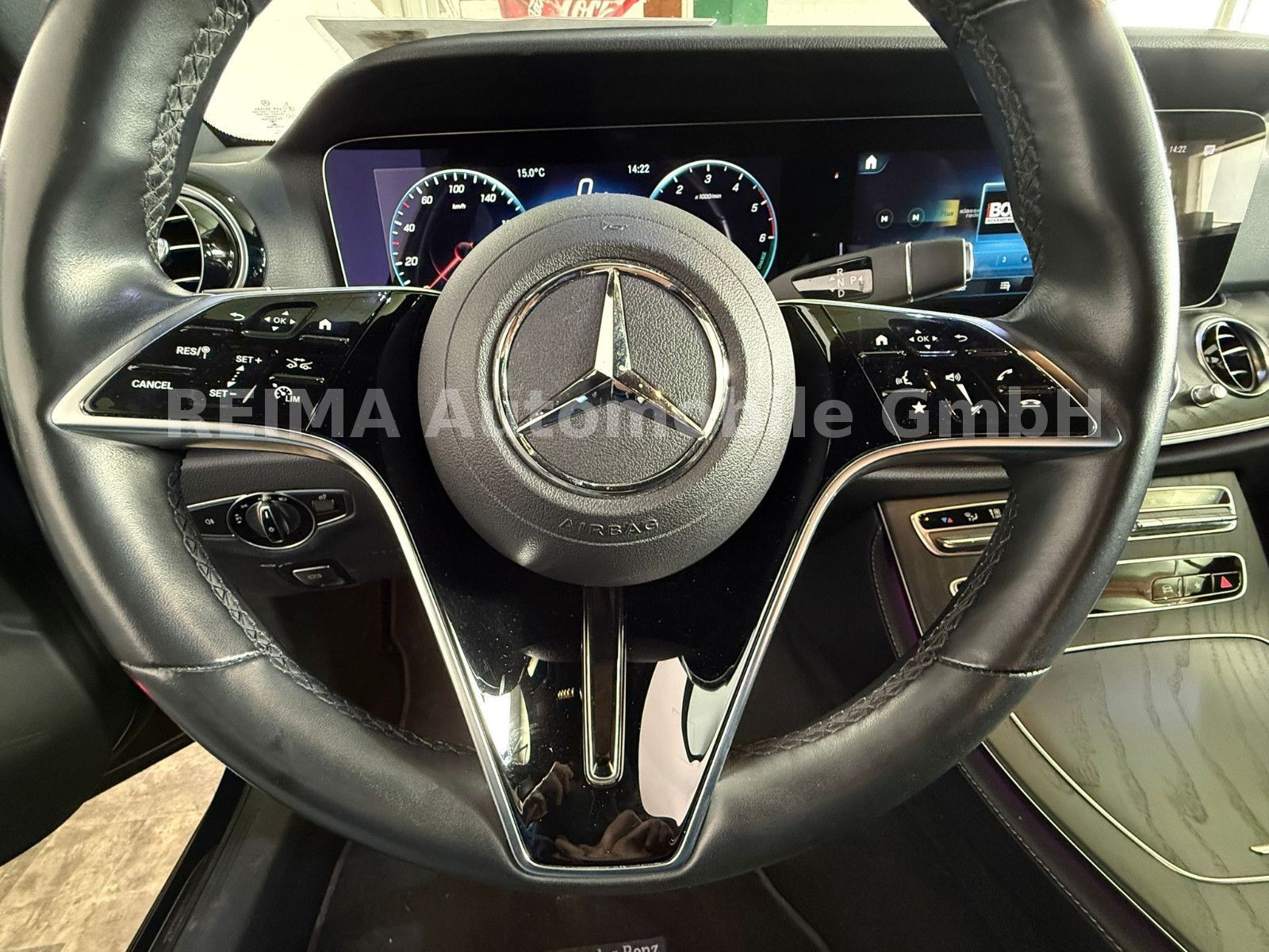 Fahrzeugabbildung Mercedes-Benz E 300 de T 4Matic,