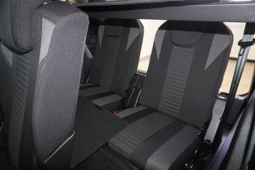 Peugeot 5008 - 10