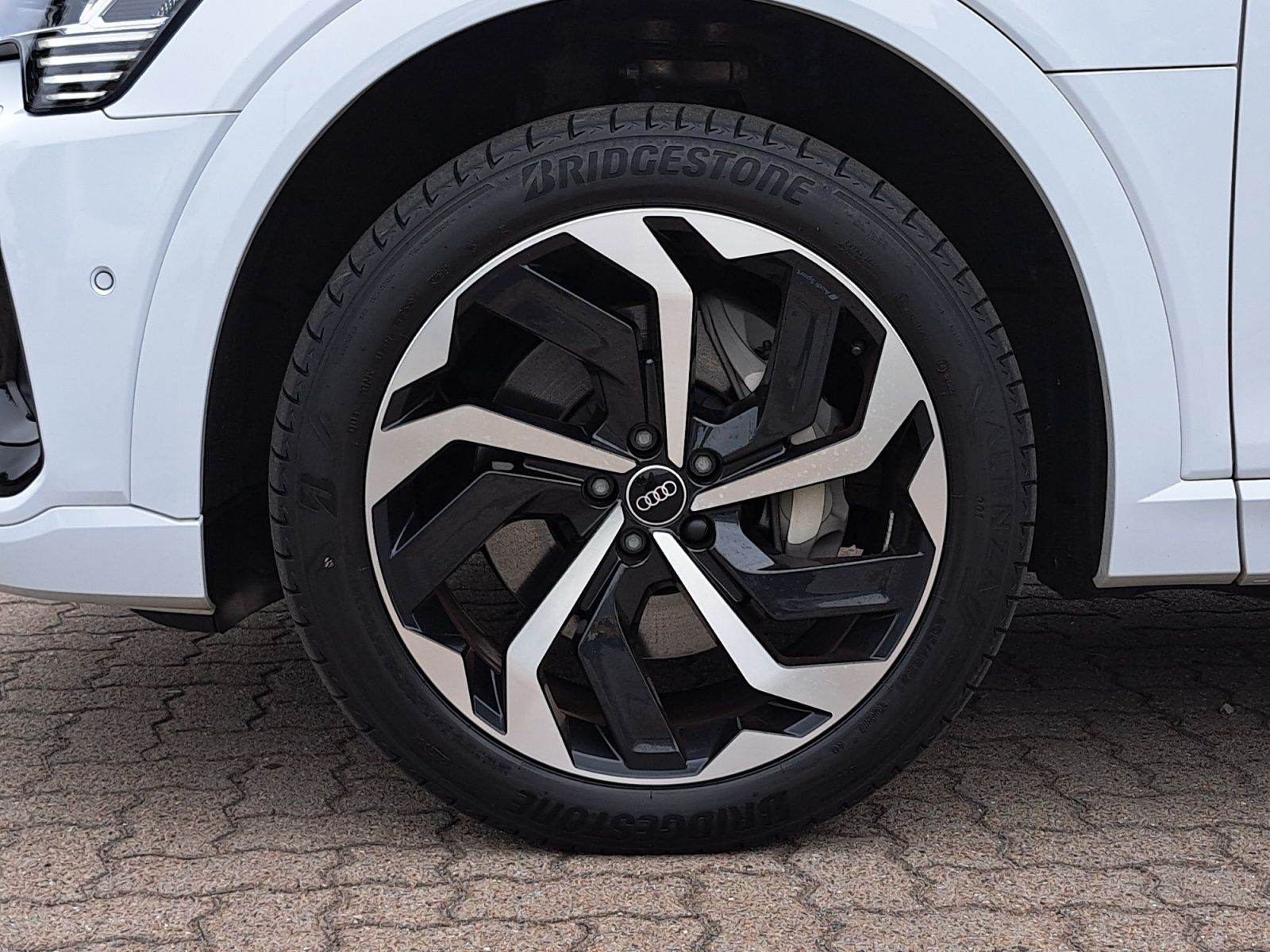 Audi e-tron - Bild 10