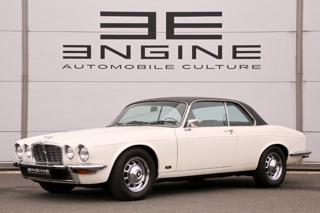 Jaguar XJ12