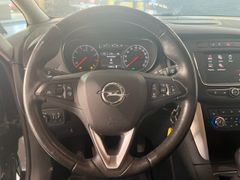 Fahrzeugabbildung Opel Zafira C 1.6T EDITION NAVI/KAMERA/WINTER/19"/PDC
