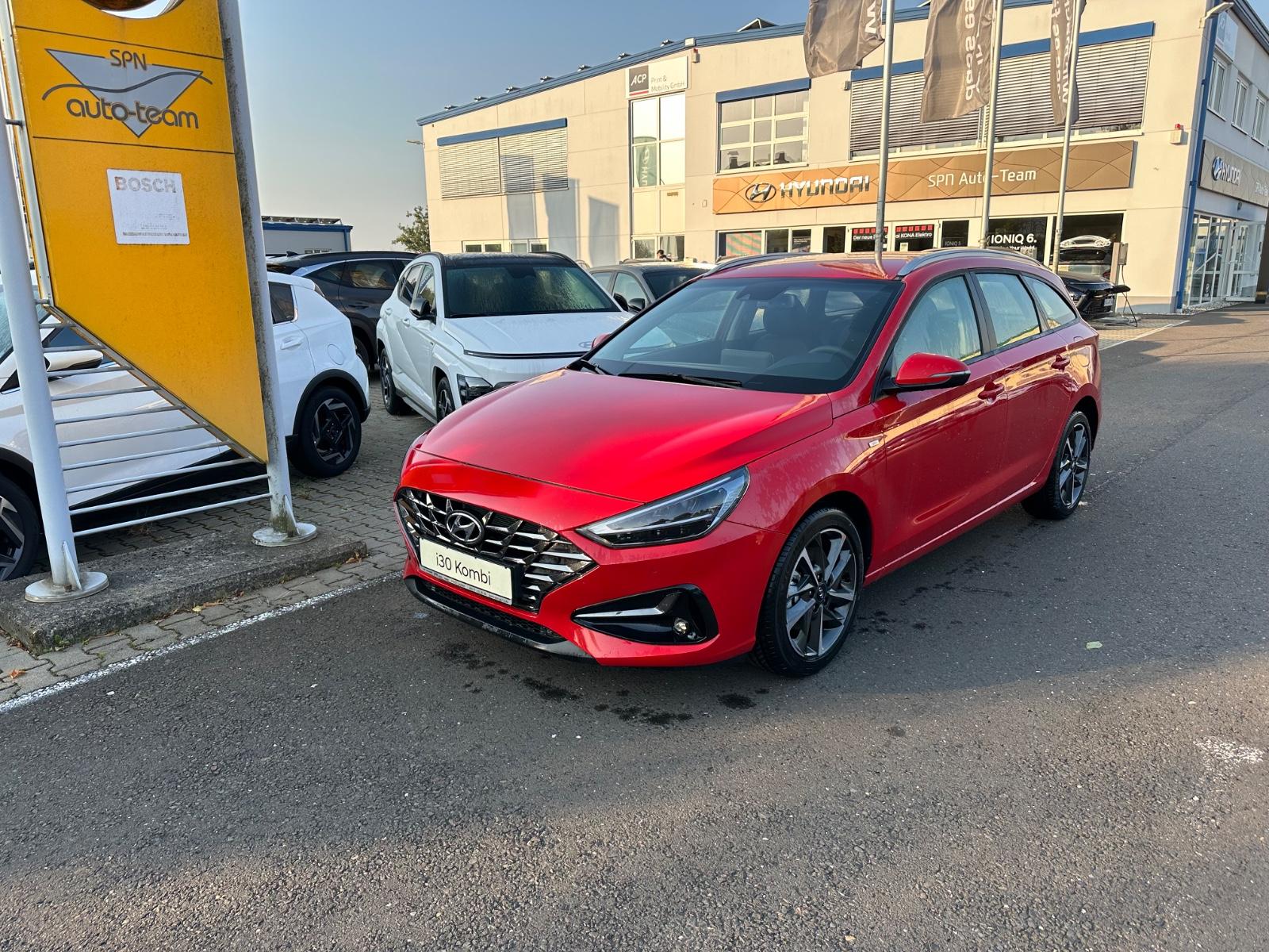 Hyundai i30 cw Trend LED/NAVI/KEYLESS