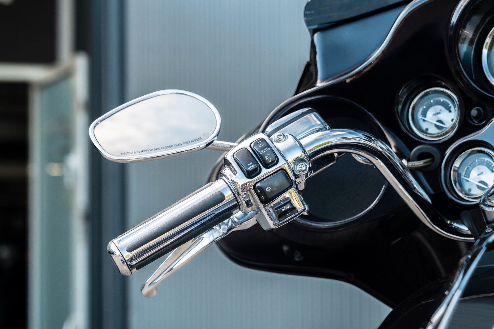 Fahrzeugabbildung Harley-Davidson FLHTCSE CVO Screamin Eagle E-Glide - Twin Cam