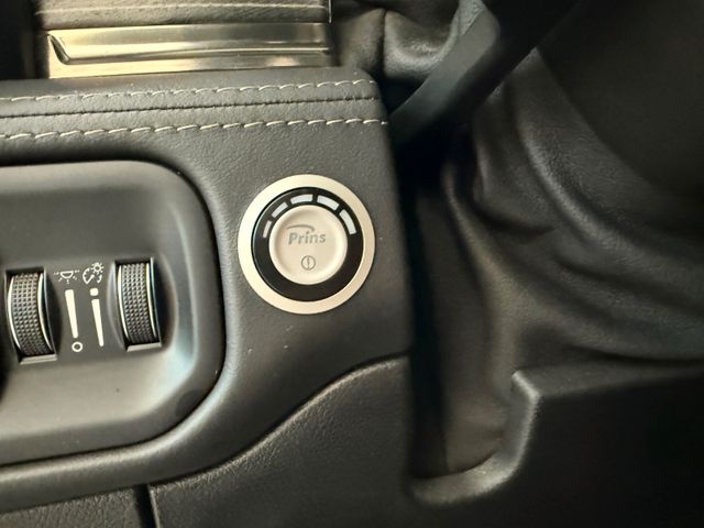 Dodge RAM 1500 5.7°LIMITED°Gen.5°12"DIS°BRD-FZG°PRINS