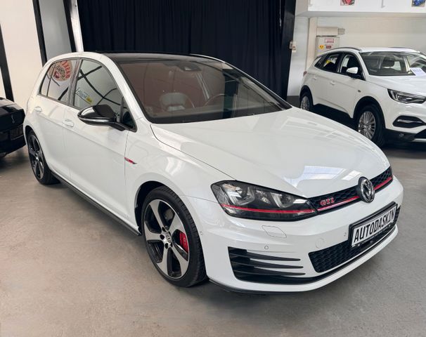 Volkswagen Golf VII Lim. GTI Performance BMT 300PS