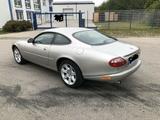 Jaguar XK8 Coupe - - Jaguar XK8: Coupe