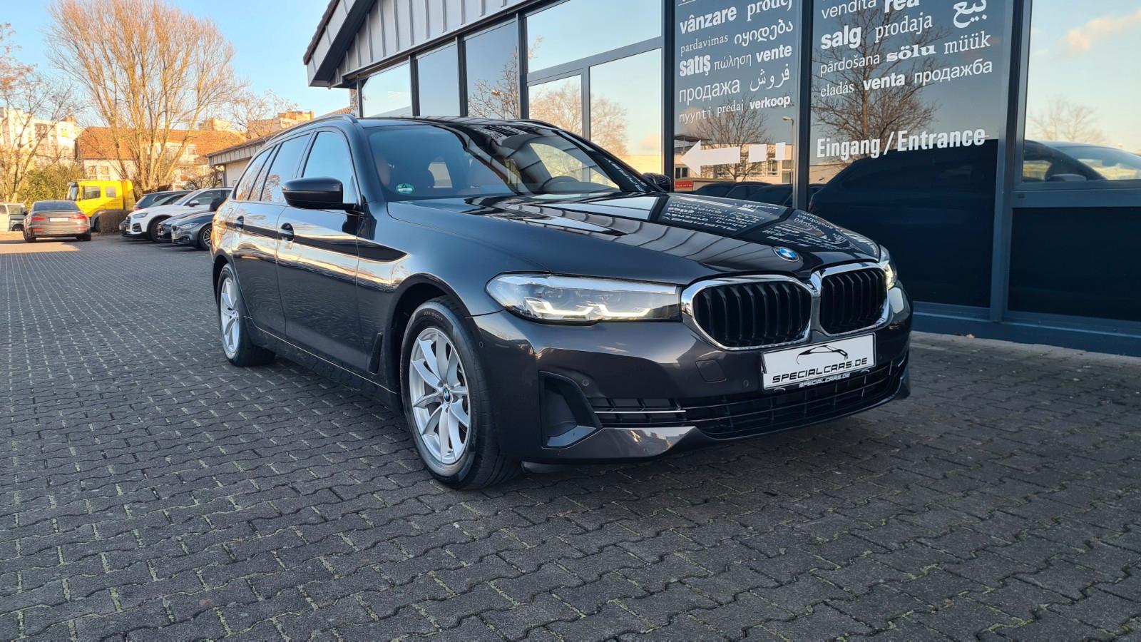 BMW 520d T - SHADOW - ASSISTS - CAM - 8 x ALU
