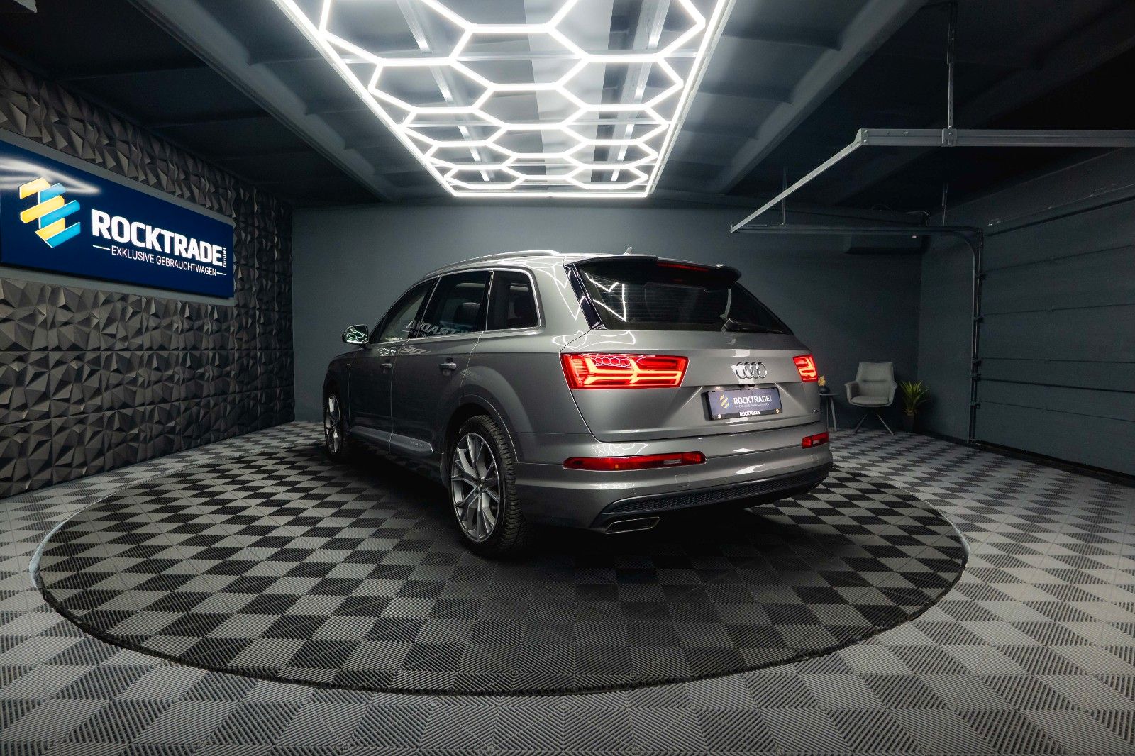 Fahrzeugabbildung Audi Q7 3.0 TDI quattro S-Line Plus *Pano*ACC*LED*