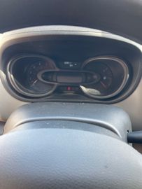Renault Trafic - 12