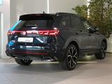 Volkswagen Touareg 3.0 TDI R-Line LEDER AHK KOMFORT-PAKET - Autos mit Allradantrieb