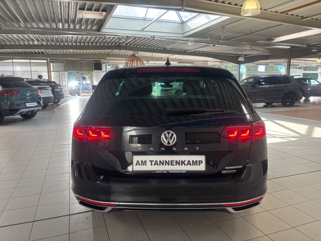 Passat Variant 4Motion 2.0 TDI*Navi*APP*AHK*Pano