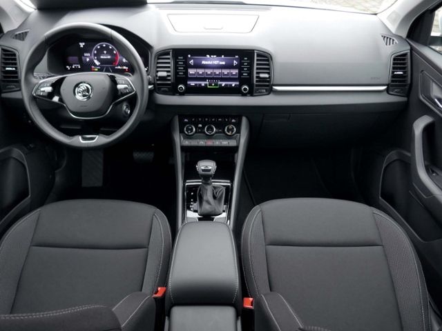 Fahrzeugabbildung SKODA Karoq Elegance 1.5 TSI DSG | LED RFK DAB+