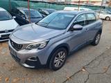 Peugeot 3008 1.2 PureTech 130 Access Euro6 - Peugeot 3008 Access mit Benzin-Antrieb