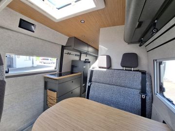 HYMER  ERIBA  HYMERCAR Redwood 601 Trail LED Lithium AHK 