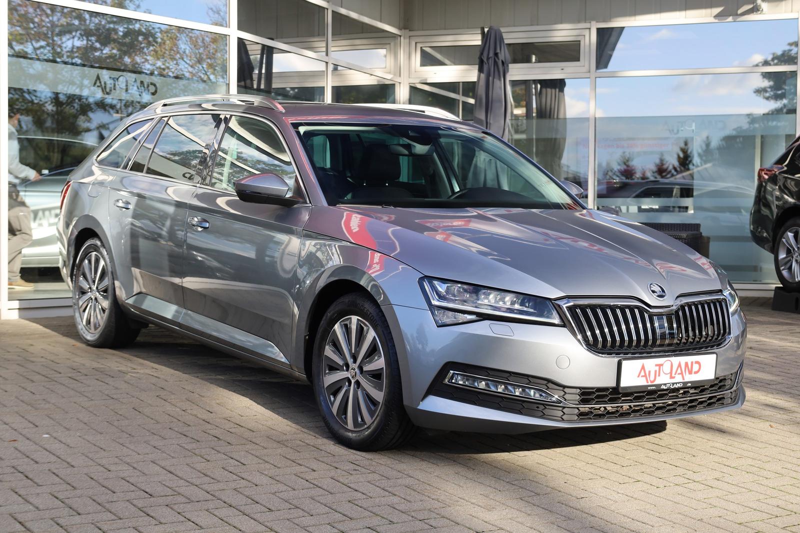 Skoda Superb Combi 2.0 TDI LED AHK Leder Navi Memory