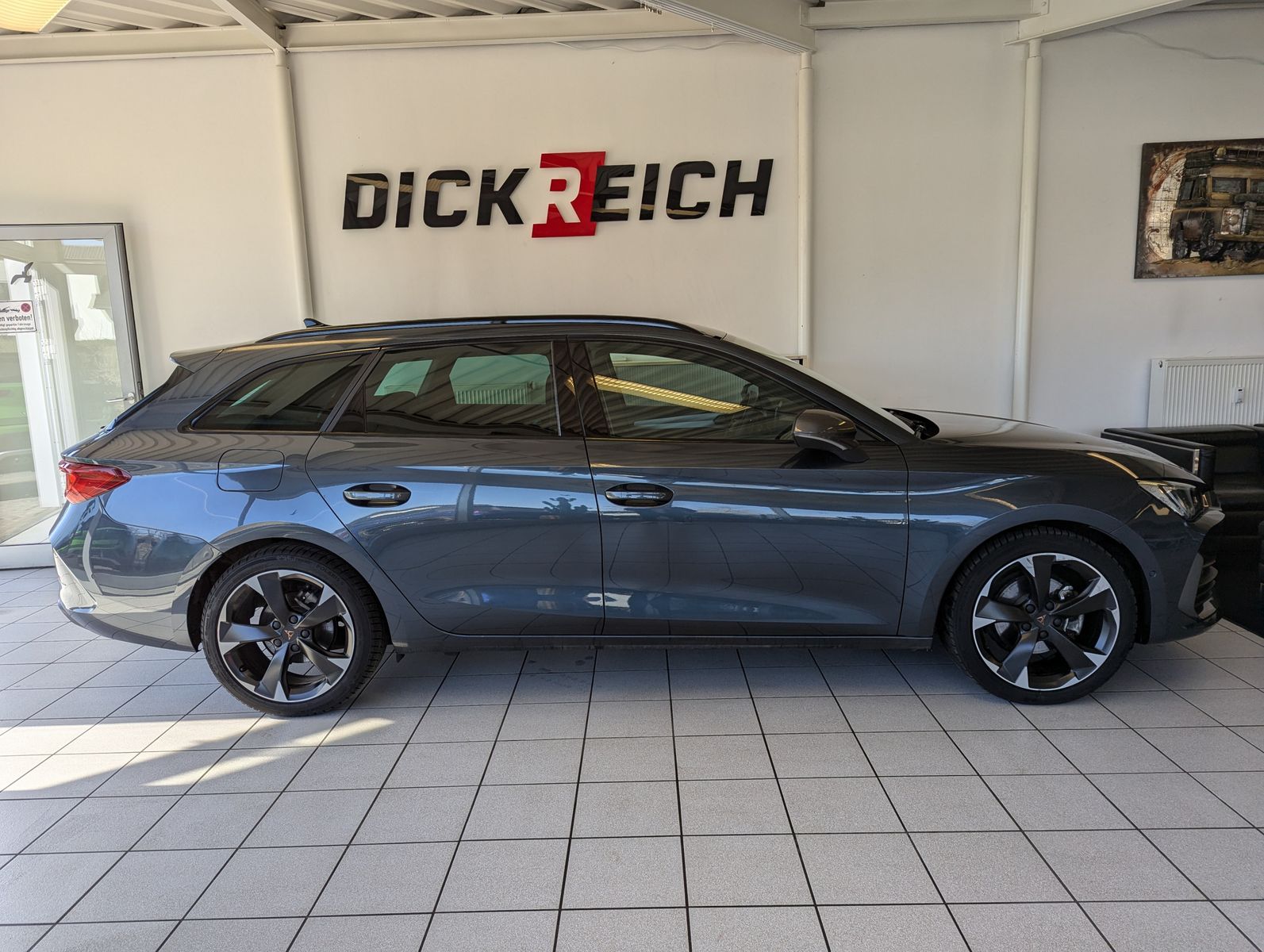 Fahrzeugabbildung CUPRA Leon 1.5eTSI DSG Matrix Cam Vision+ el. Heck AHK