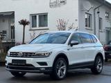 Volkswagen Tiguan Highline 4Mot. 2.0*STANDH.*GARAN*
