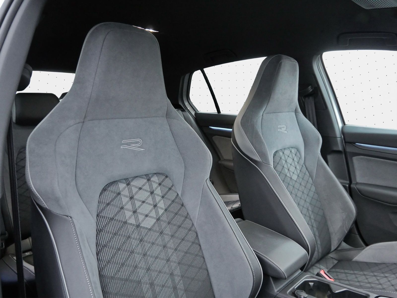 Volkswagen Golf - Bild 10