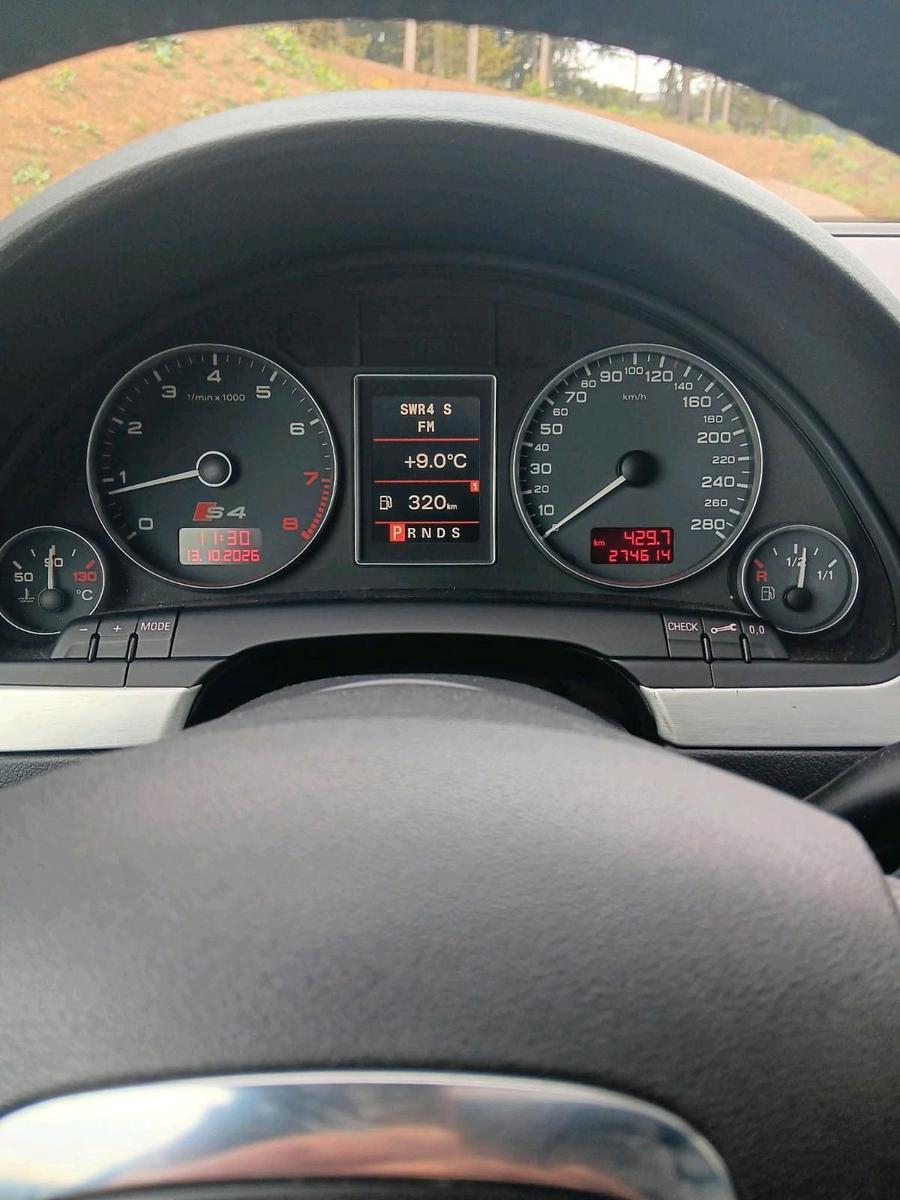Audi S4 2005 — photo 9