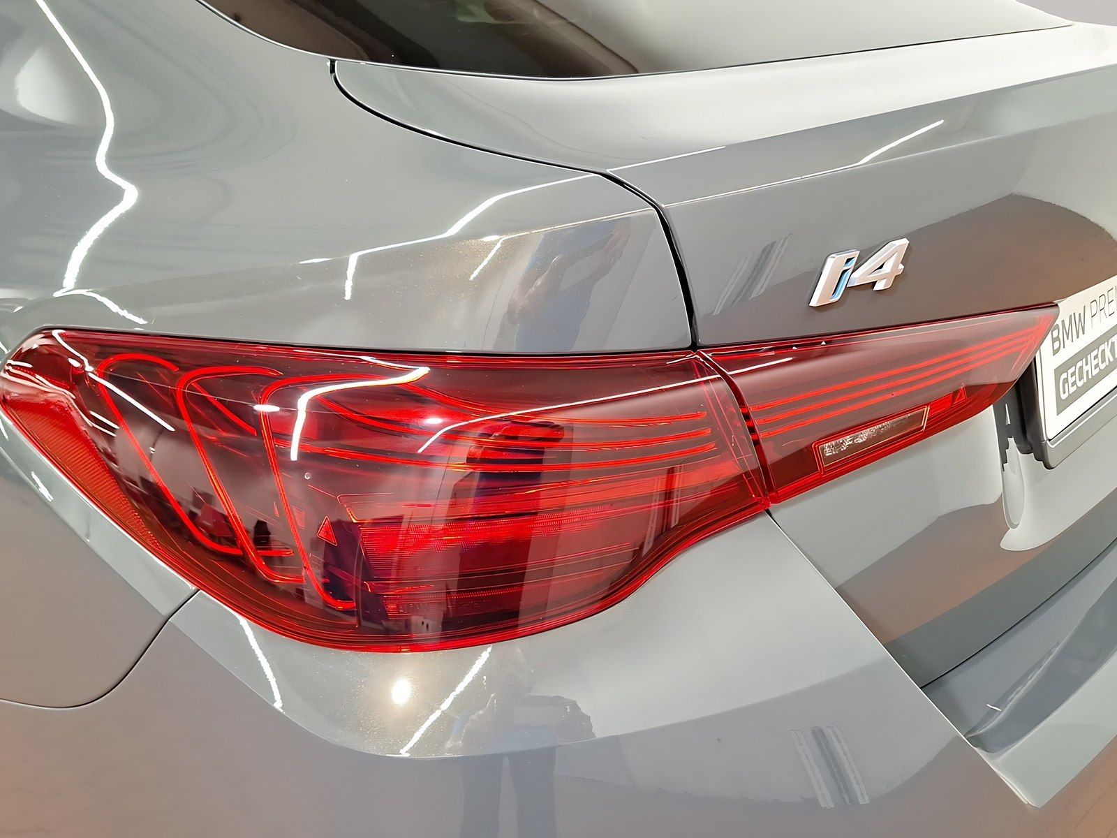 BMW i4 - Bild 10