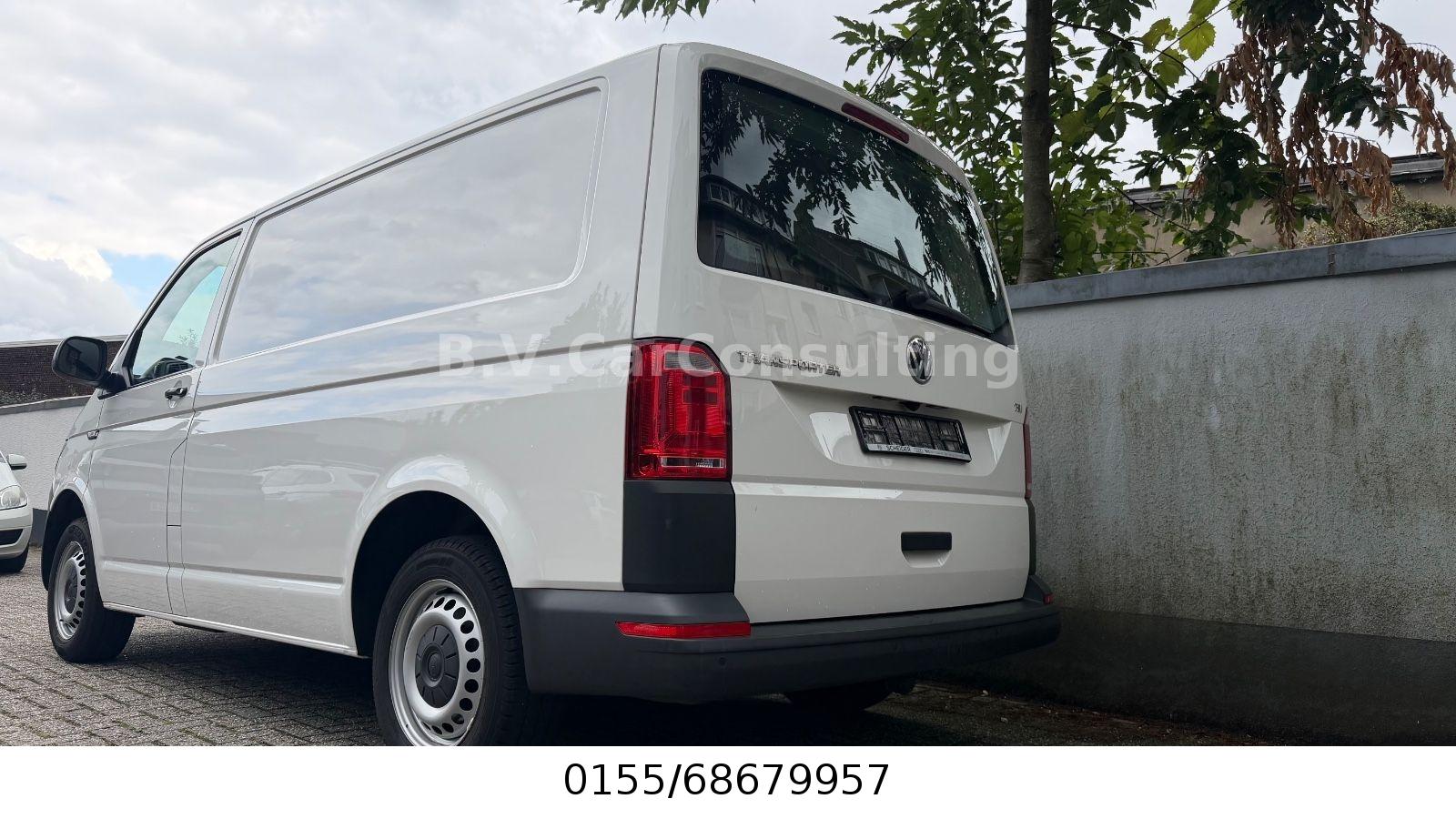 Volkswagen T6 Transporter Kasten/Kombi FWD*1Hand*87TKM*8Fac