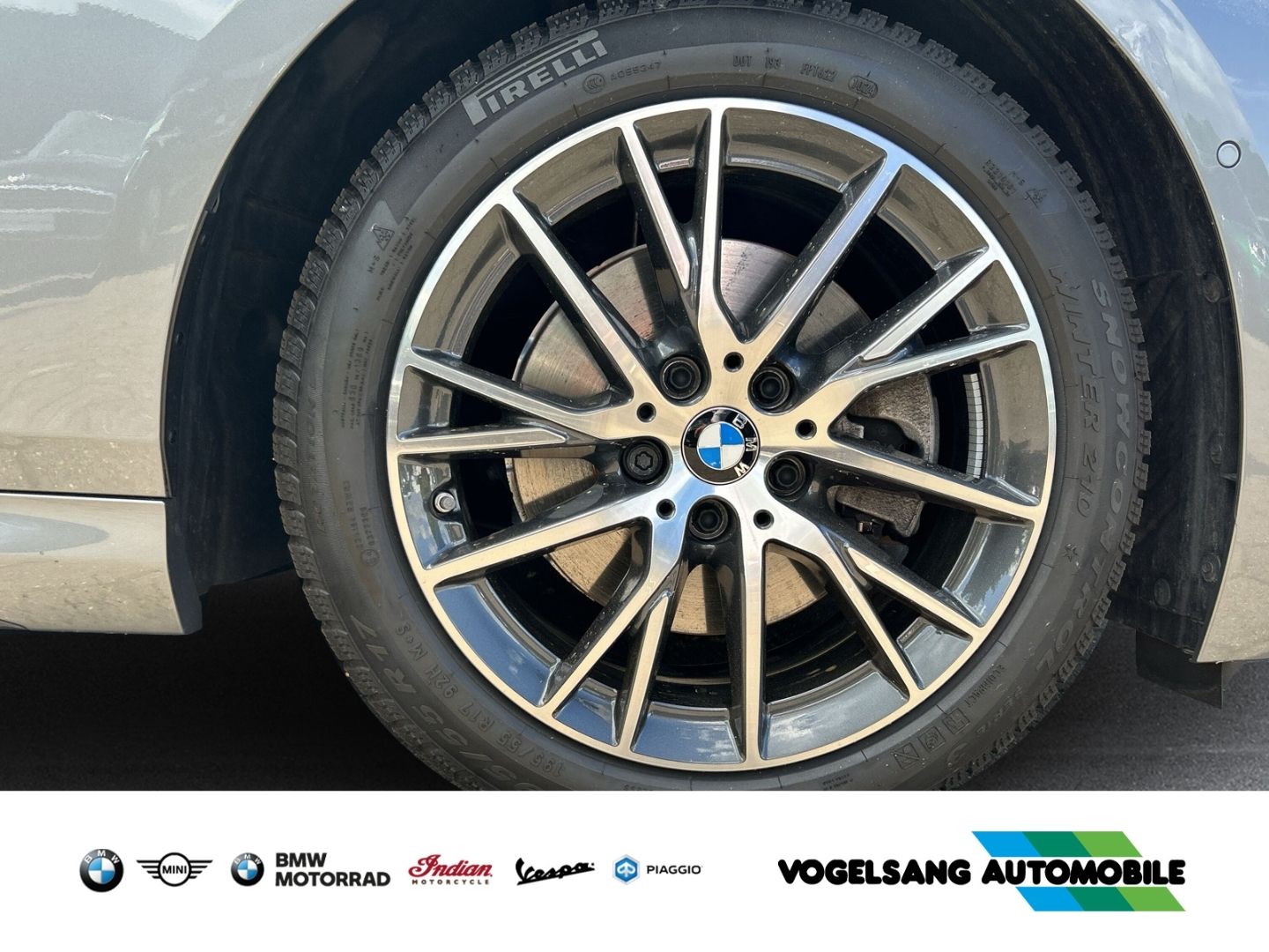 Fahrzeugabbildung BMW 218 Gran Coupe i M Sport Park-Assistent Navi LED