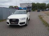 Audi Q3 2.0 TDI *Navi*Klima*PDC*AHK - Audi Q3 mit Diesel-Antrieb: 2.0