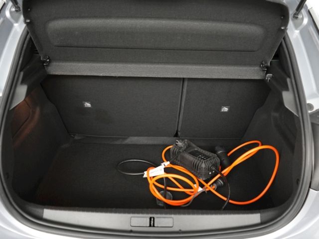 Corsa-e F ULTIMATE 50kWH AT+LED MATRIXLICHT+NAVI