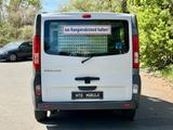 Renault Trafic+ROLLSTUHL+1.HAND+KLIMA+RAMPE+ROLLSTUHLRAM - Renault Trafic: Kombi