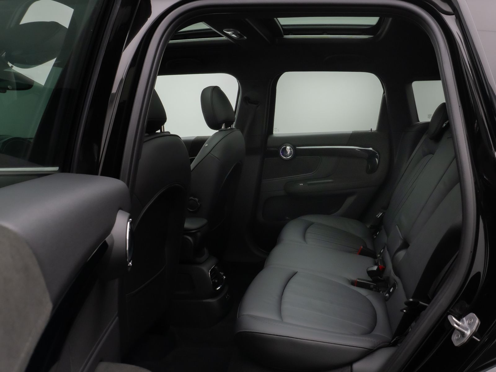 Fahrzeugabbildung MINI Countryman SE (Cooper) ALL4 Panorama Kamera HUD
