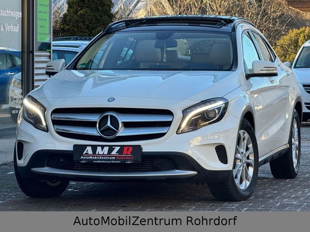 Mercedes-Benz GLA250 4Matic*AUTOMATIK*STYLE*PANO*LED*LEDER*NAV