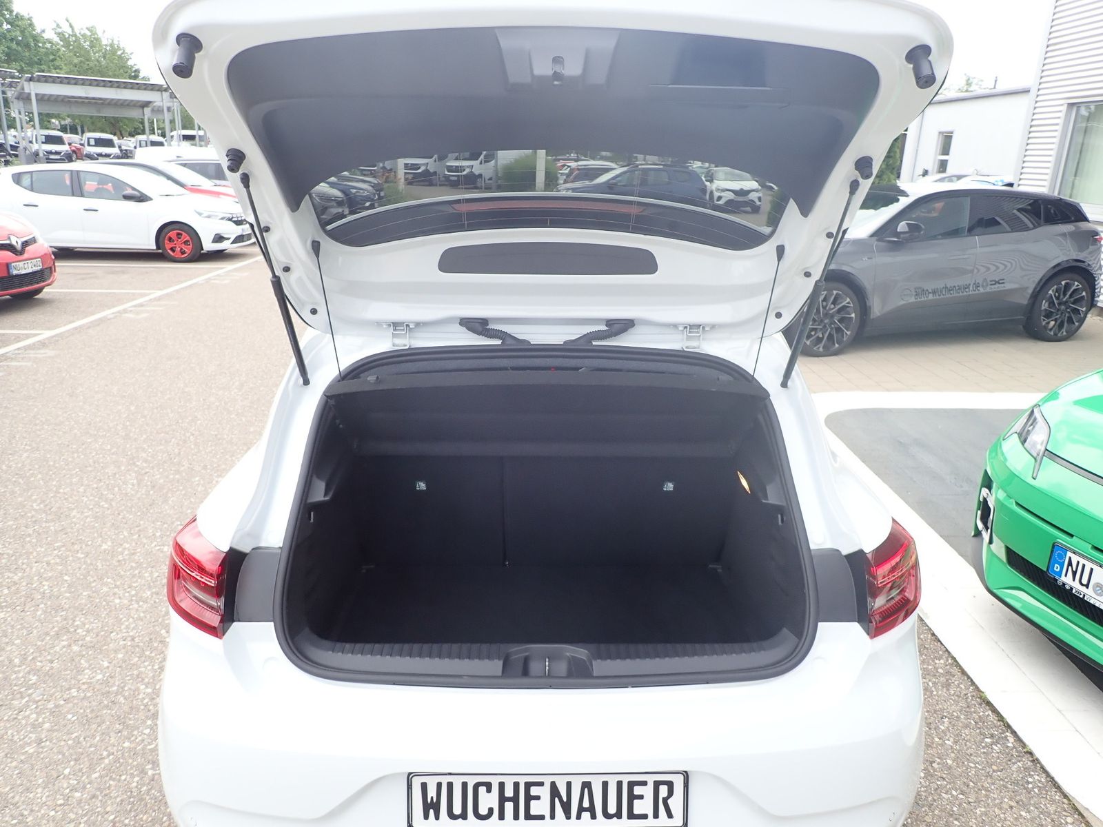 Fahrzeugabbildung Renault Clio Techno TCe 90 X-Tronic