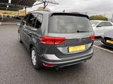 Volkswagen Touran 1.4 TSI Comfortline AHK Einparkhilfe Navi - VW Touran Gebrauchtwagen in Kassel
