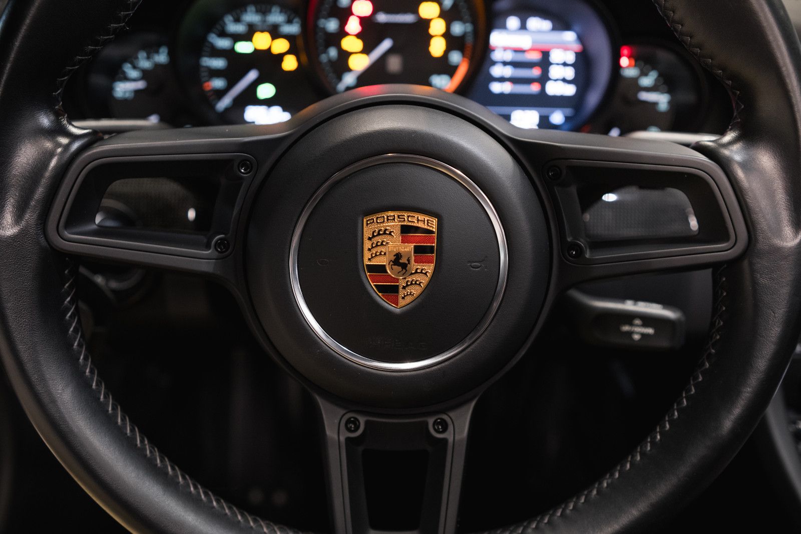 Fahrzeugabbildung Porsche 991/911 Speedster-PTS Aetnablau-Lift-DAB-Kamera
