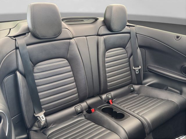 Fahrzeugabbildung Mercedes-Benz C 180 Cabrio+AMG+Airscarf+Leder+Kamera+Head-up