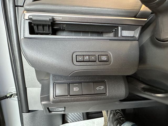 Toyota C-HR + 165 kW Teamplayer *Elektrisch* 1,99%