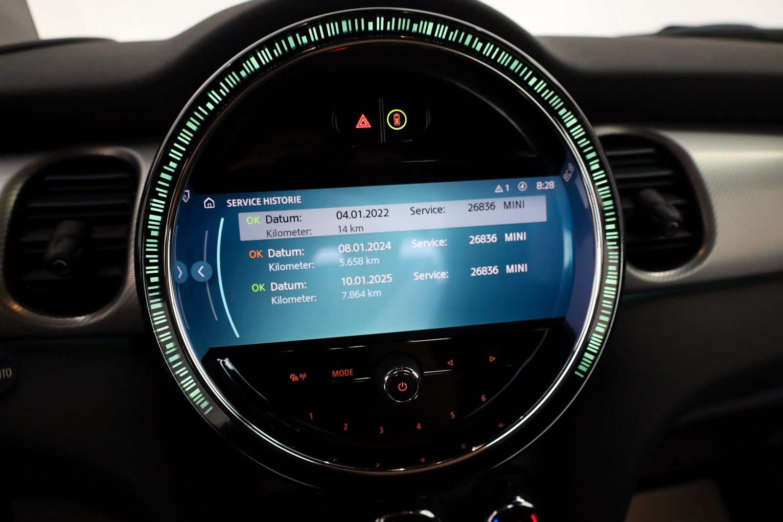 Fahrzeugabbildung MINI Cooper S, Yours Trim,Leder,Navi,Kamera,ACC,HUD