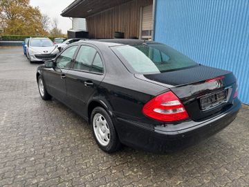 Mercedes E 280 - 5