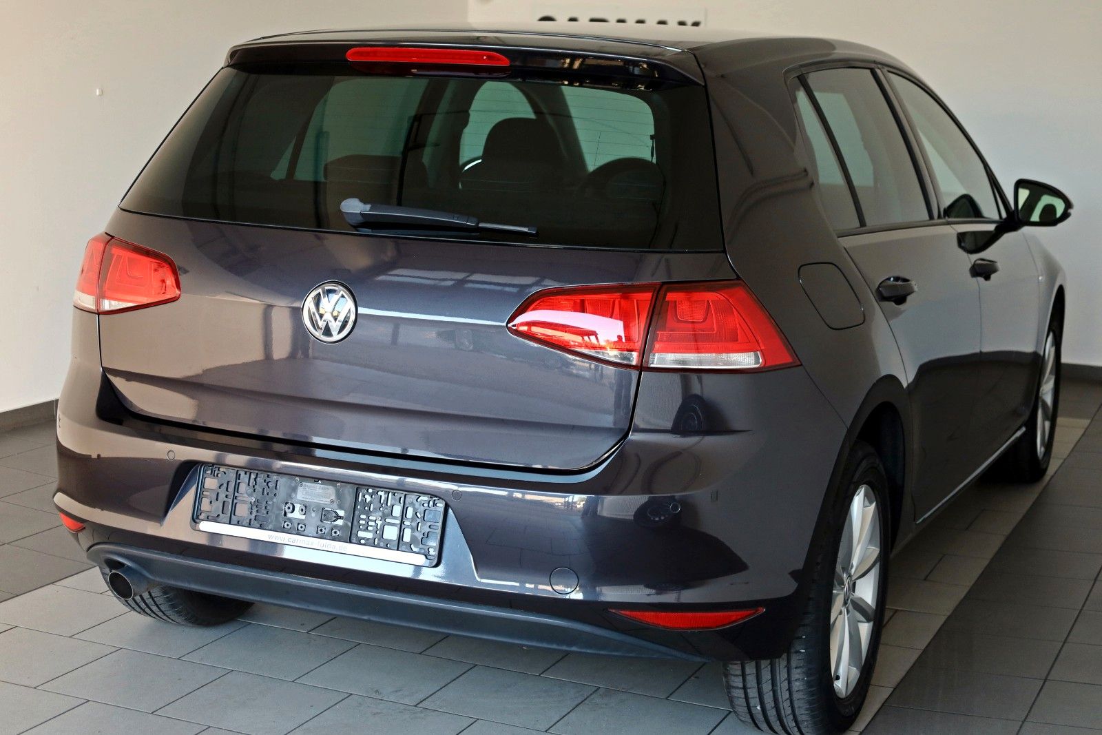 Fahrzeugabbildung Volkswagen Golf VII Lim. Lounge SH,PDC,SR+WR