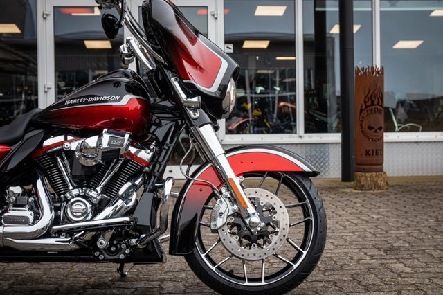 Fahrzeugabbildung Harley-Davidson CVO STREET GLIDE 117 FLHXSE MY21 - JEKILL&HYDE -