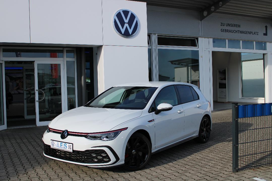 Volkswagen Golf GTI 2.0 TSI 6-GANG HARMAN KARDON APP-CON AC