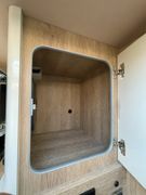 Mobilvetta I 90 KEA | Face 2 Face, Franz. Bett